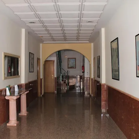 アパートホテル Turisticos Fresno